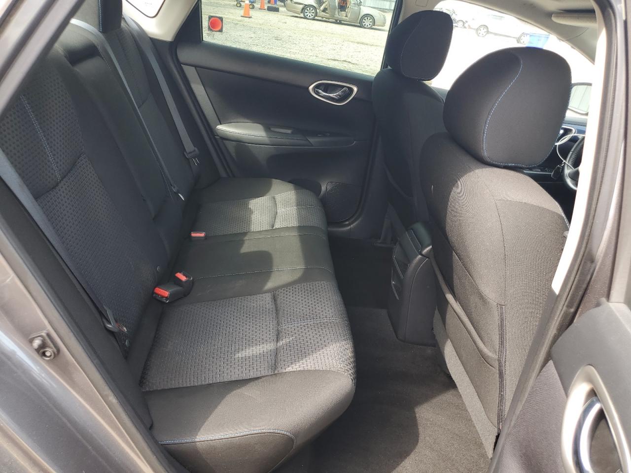 2017 Nissan Sentra Sr Turbo VIN: 3N1CB7AP6HY235969 Lot: 70333555
