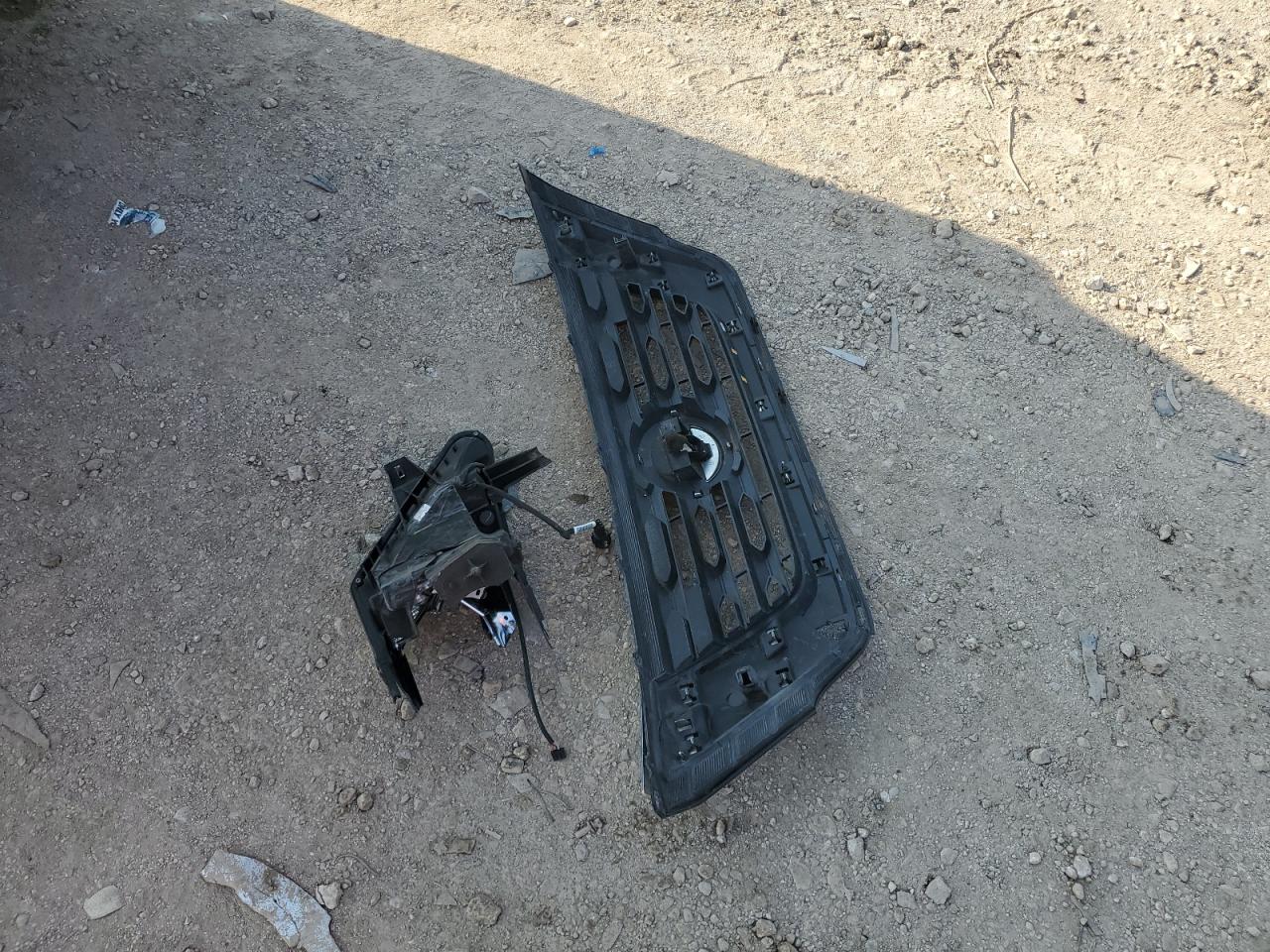 2017 Nissan Pathfinder S VIN: 5N1DR2MN8HC640598 Lot: 68779055