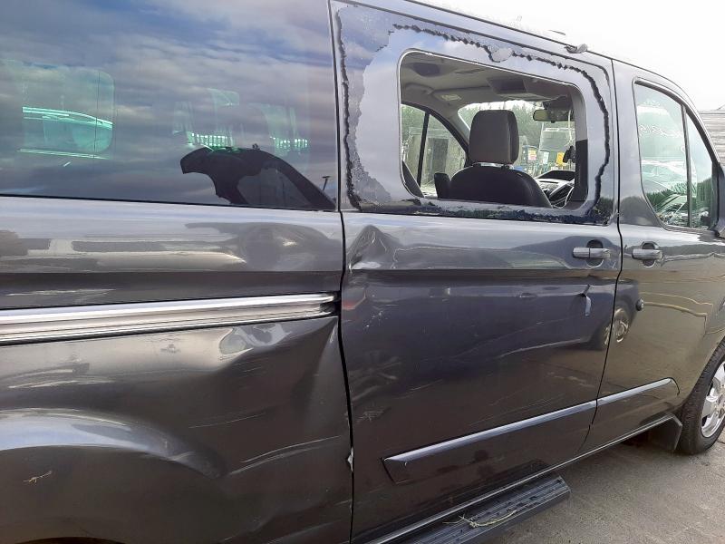 2016 FORD TOURNEO CUSTOM 310 T-NIUM 