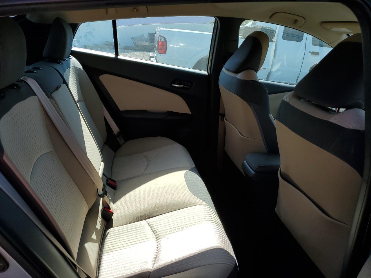 2018 Toyota Prius VIN: JTDKBRFU3J3063109 Lot: 70499325