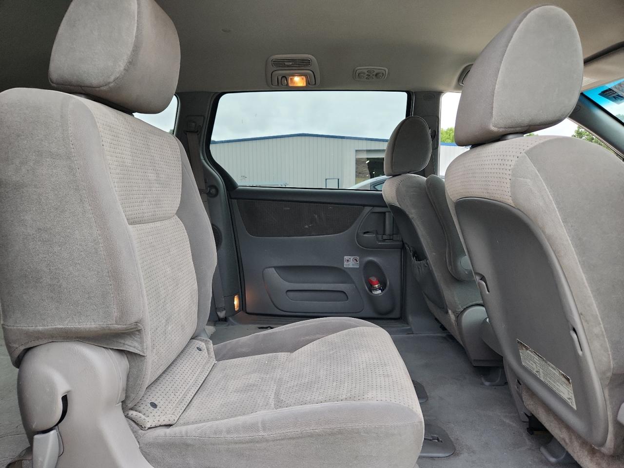 2010 Toyota Sienna Ce VIN: 5TDKK4CC2AS297884 Lot: 67843815
