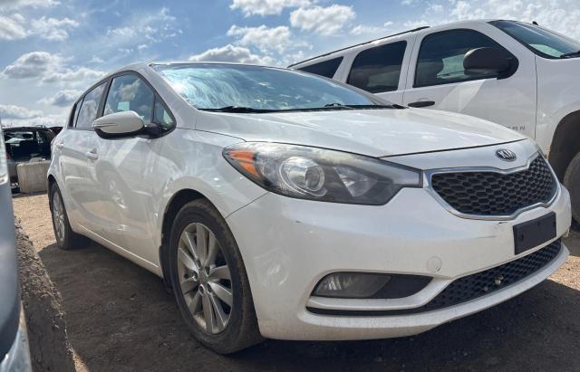 2016 KIA FORTE LX   à vendre chez Copart AB - EDMONTON