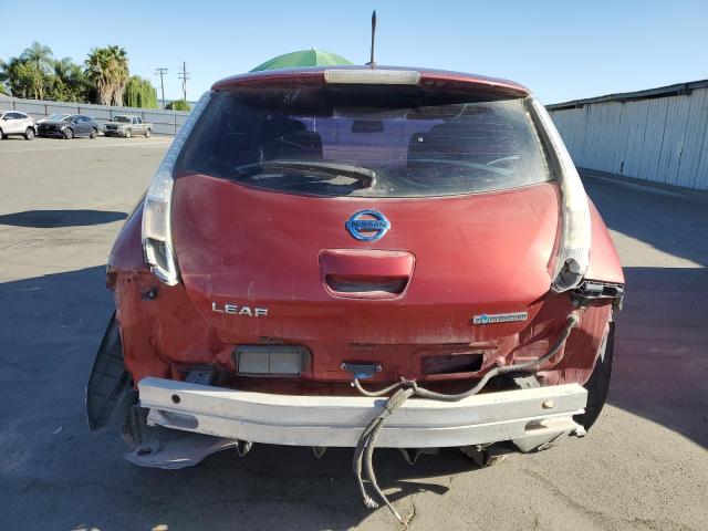 Hatchbacks NISSAN LEAF 2013 Red