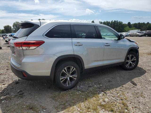  TOYOTA HIGHLANDER 2019 Серебристый