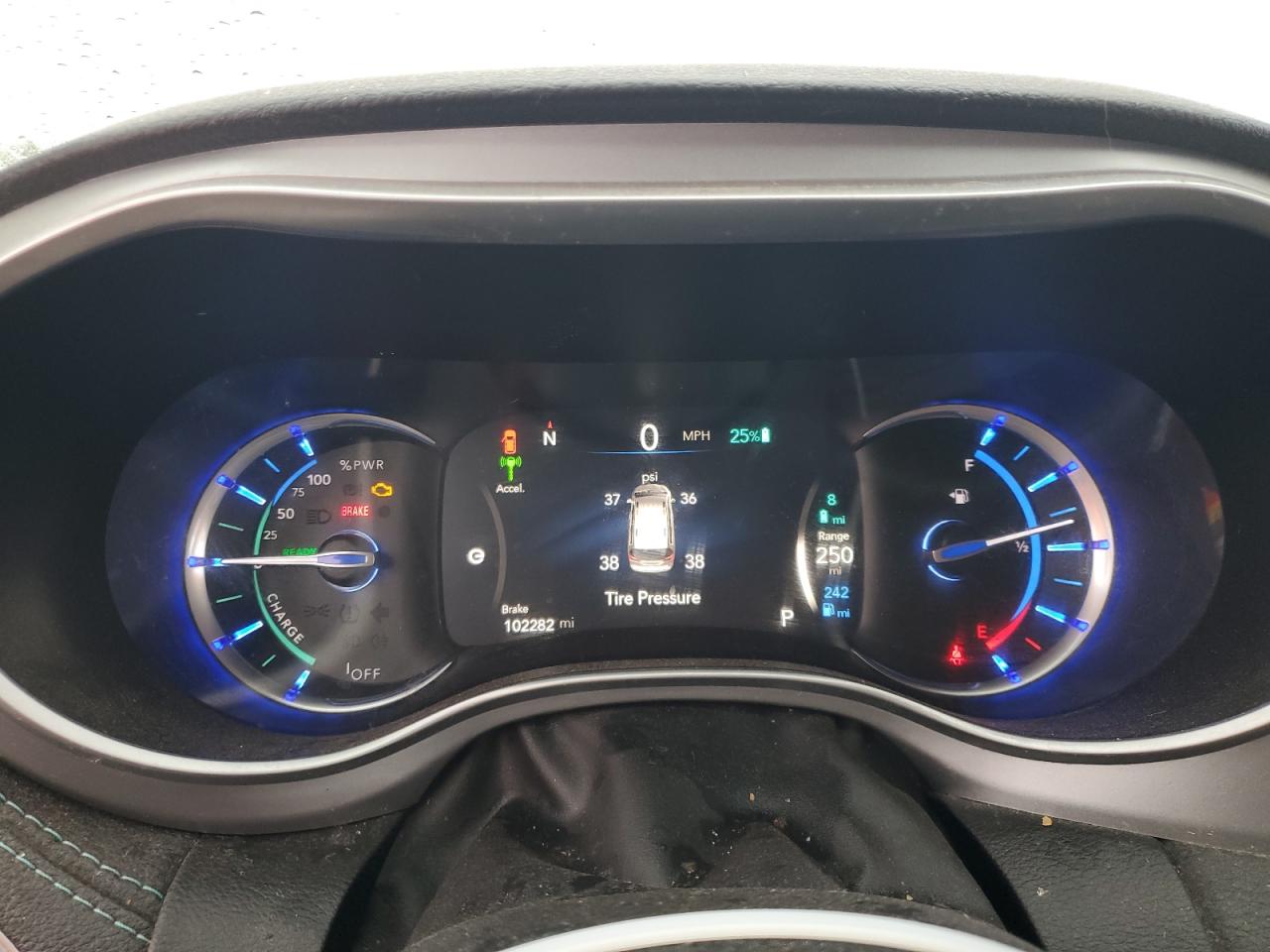 2018 Chrysler Pacifica Hybrid Limited VIN: 2C4RC1N77JR105118 Lot: 66644745