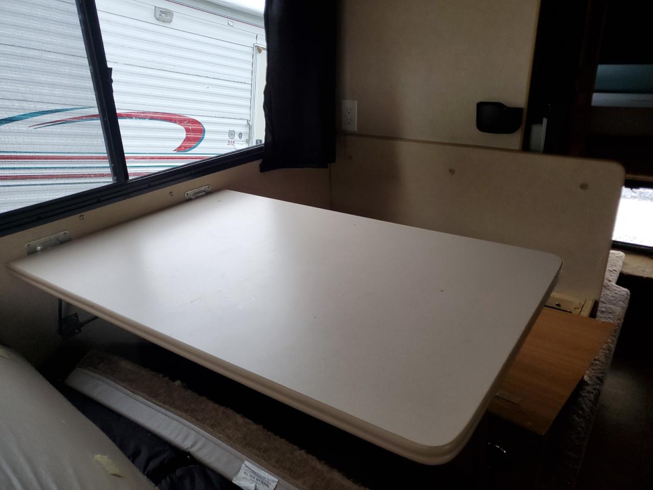 2006 Lance Lance 1181 - Trailers Pickup Truck Bed Trailer VIN: 160396 Lot: 70270265