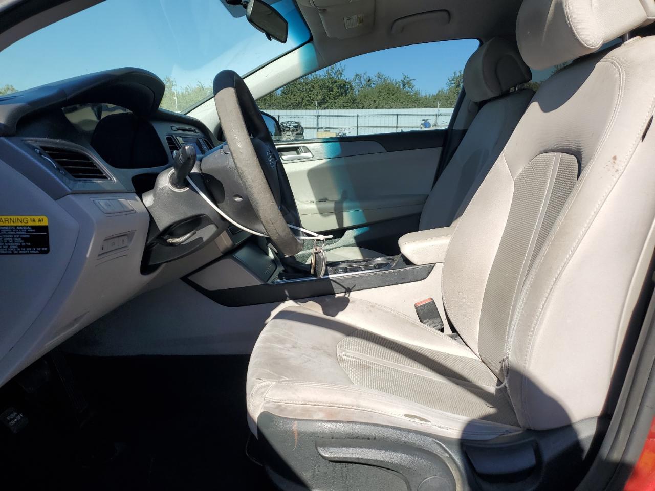 2015 Hyundai Sonata Se VIN: 5NPE24AF4FH036988 Lot: 69792405