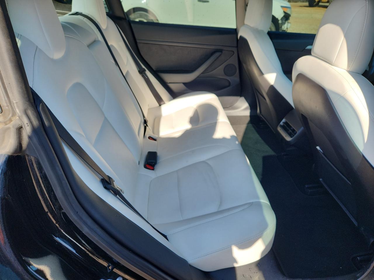 2021 Tesla Model 3 VIN: 5YJ3E1EC5MF973289 Lot: 70302885