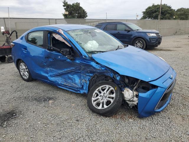  TOYOTA YARIS 2018 Blue