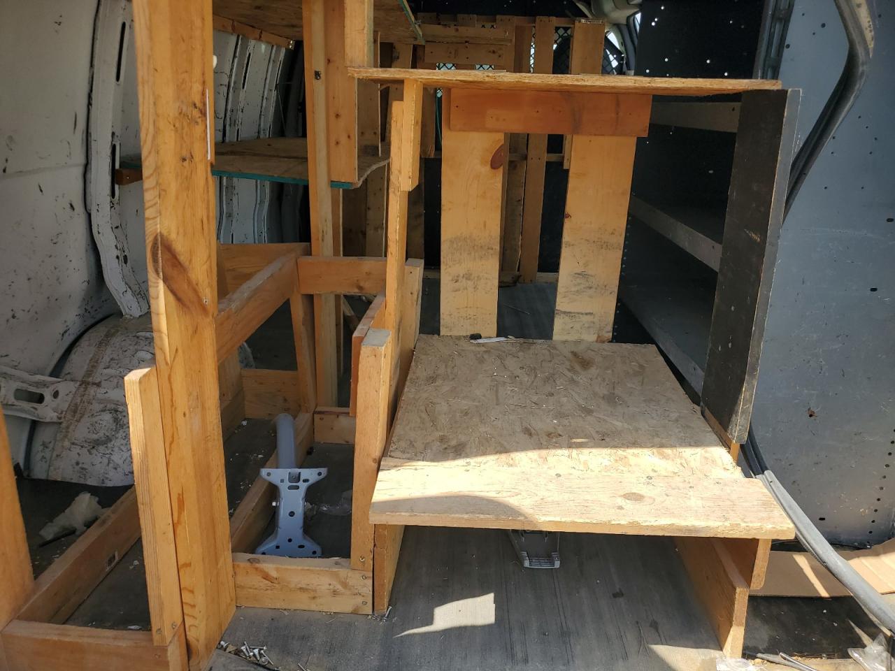 2015 Chevrolet Express G2500 VIN: 1GCWGFCF6F1261421 Lot: 69771265