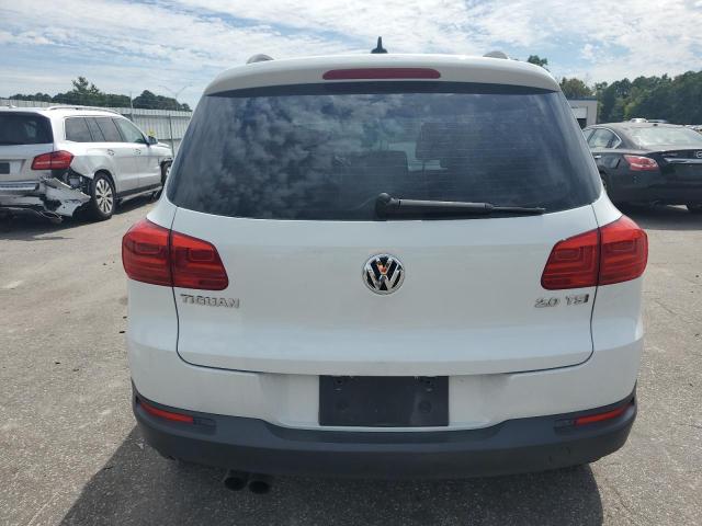 VOLKSWAGEN TIGUAN 2015 Biały