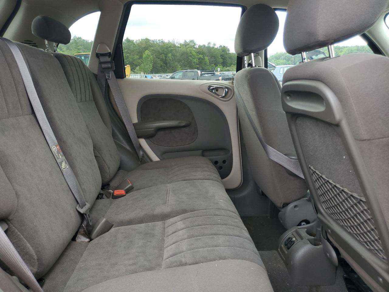 2002 Chrysler Pt Cruiser Touring VIN: 3C4FY58B02T275556 Lot: 69884415