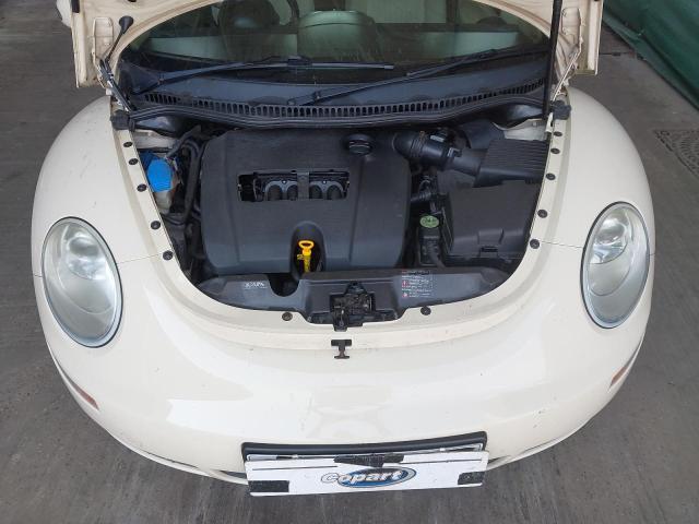 2008 VOLKSWAGEN BEETLE LUN