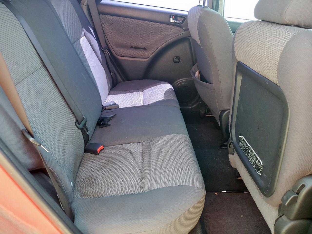 2006 Toyota Corolla Matrix Xr VIN: 2T1KR32EX6C565718 Lot: 68398975