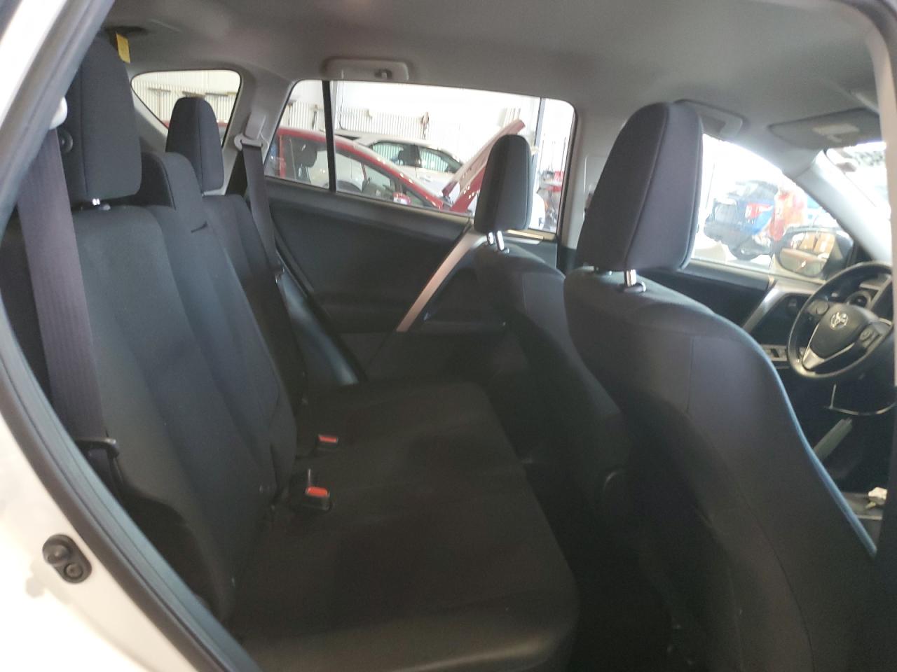 2018 Toyota Rav4 Le VIN: JTMBFREV8JJ216965 Lot: 68874345