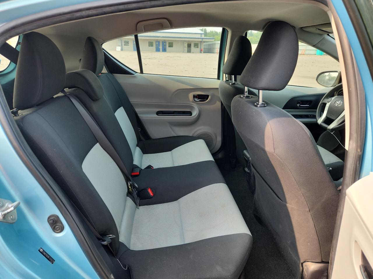 2014 Toyota Prius C VIN: JTDKDTB34E1074738 Lot: 67398885