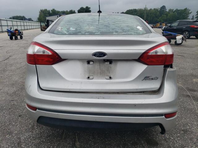  FORD FIESTA 2019 Серебристый