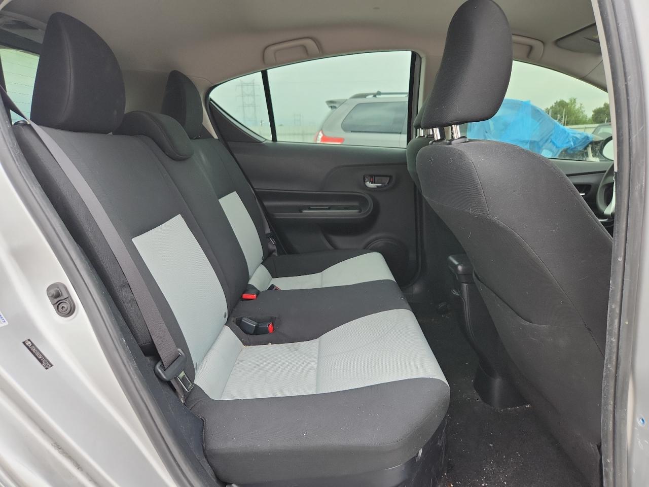 2015 Toyota Prius C VIN: JTDKDTB35F1107005 Lot: 69745555