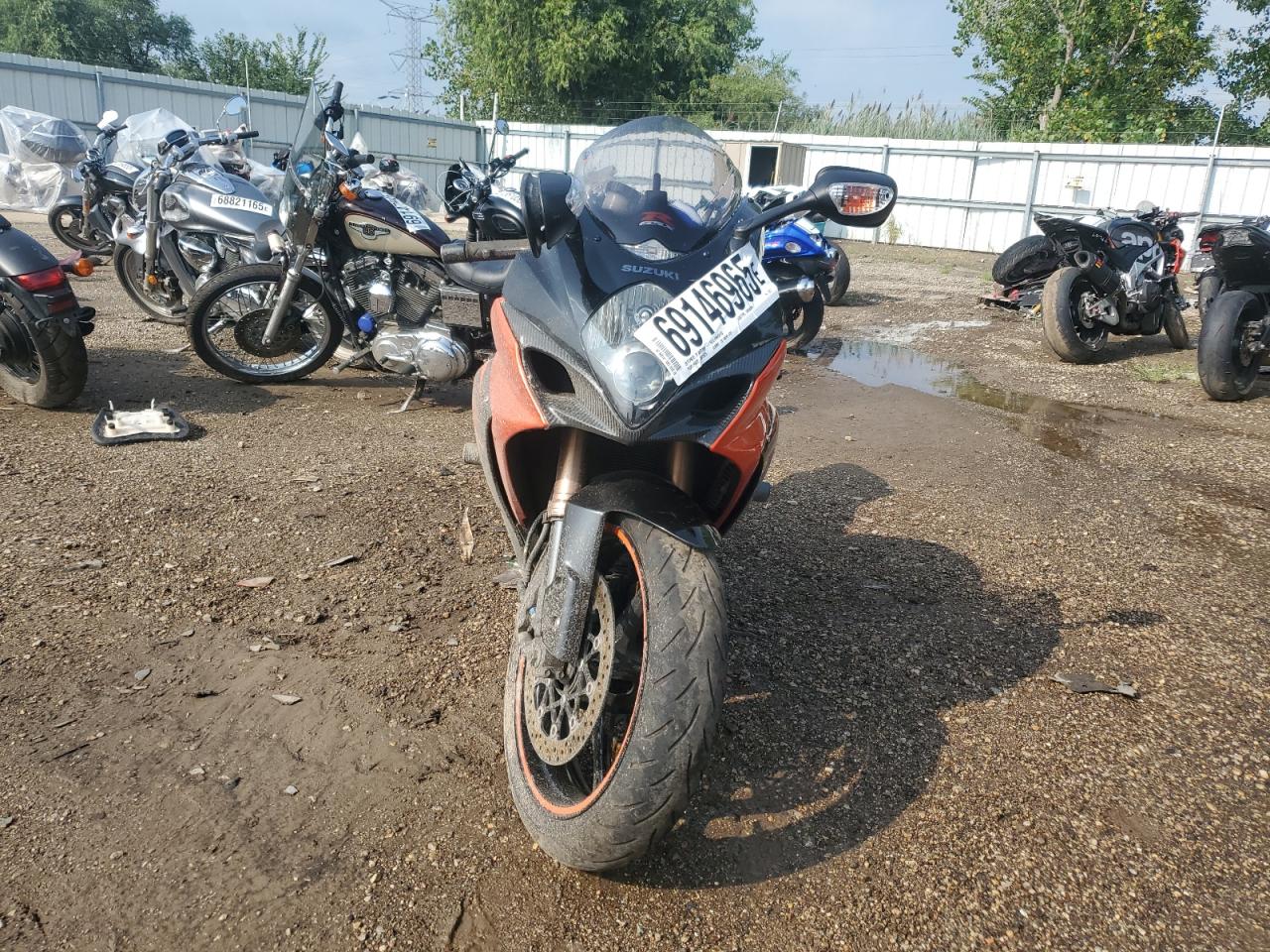 2007 Suzuki Gsx-R1000 JS1GT77A372108327 photo #3