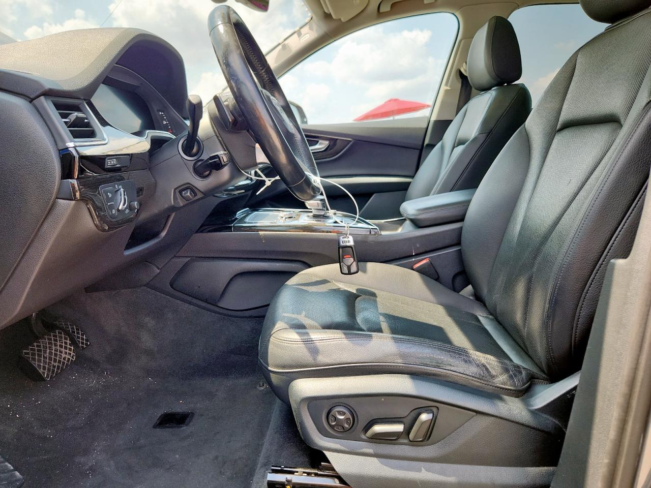 2017 Audi Q7 Premium Plus VIN: WA1LAAF75HD000174 Lot: 70449875