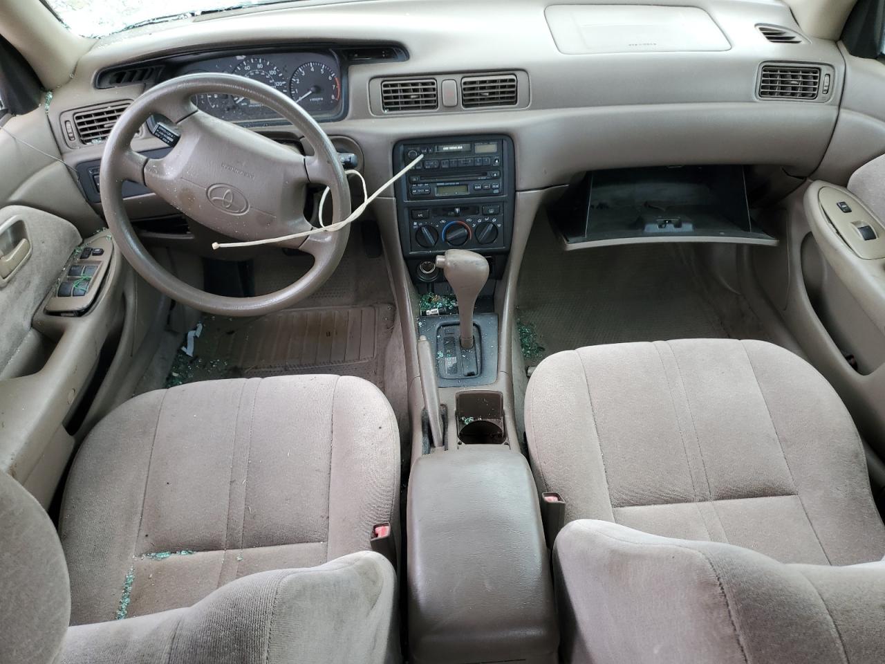 1999 Toyota Camry Ce VIN: 4T1BG22K0XU436893 Lot: 70186445