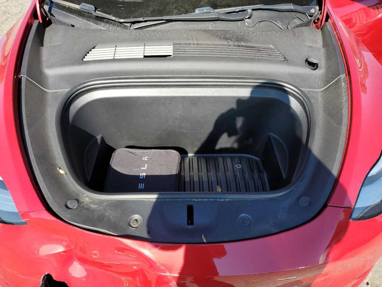 2020 Tesla Model Y VIN: 5YJYGDEF5LF001587 Lot: 67854275