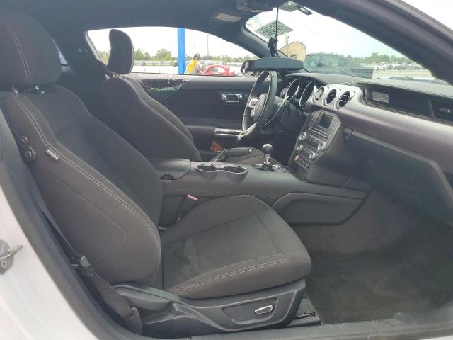  FORD MUSTANG 2017 White