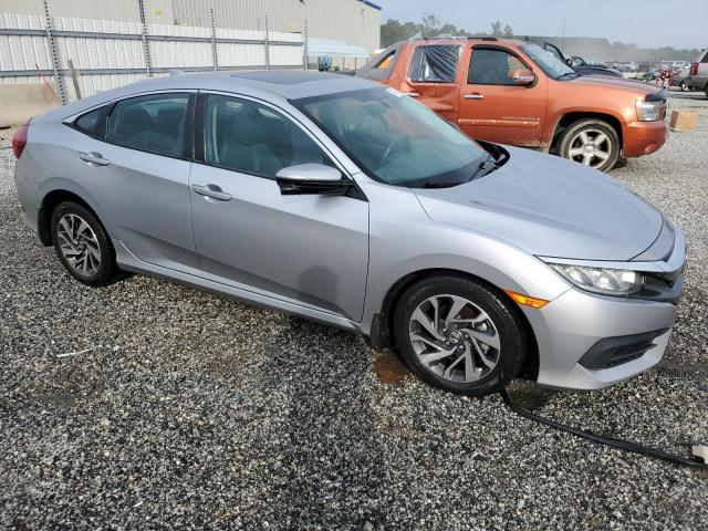  HONDA CIVIC 2018 Серебристый