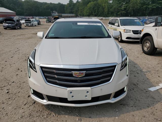  CADILLAC XTS 2018 Белы