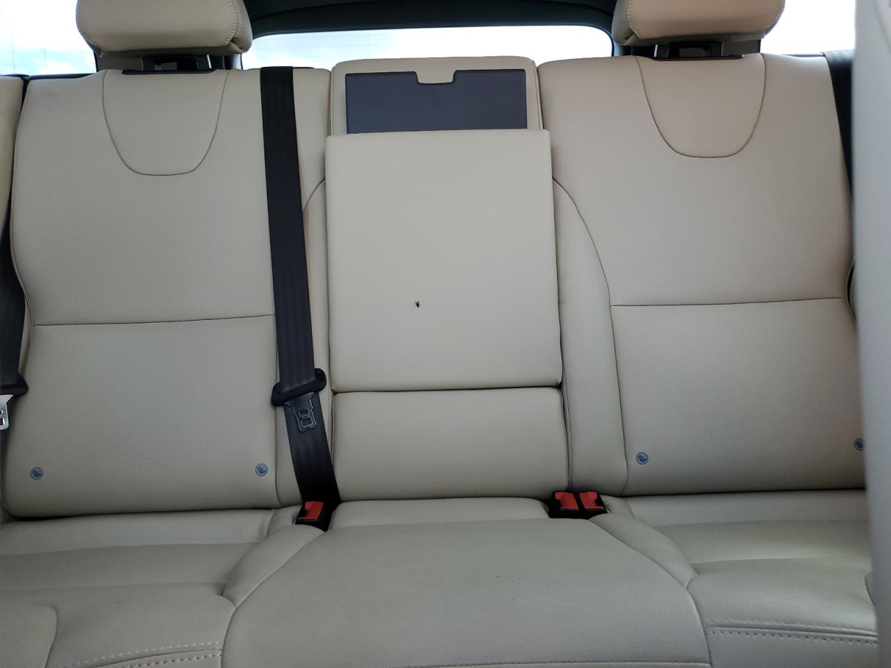 2016 Volvo Xc60 T5 Platinum VIN: YV4612RM2G2868960 Lot: 70384055