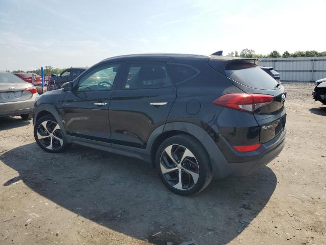 Parquets HYUNDAI TUCSON 2016 Czarny