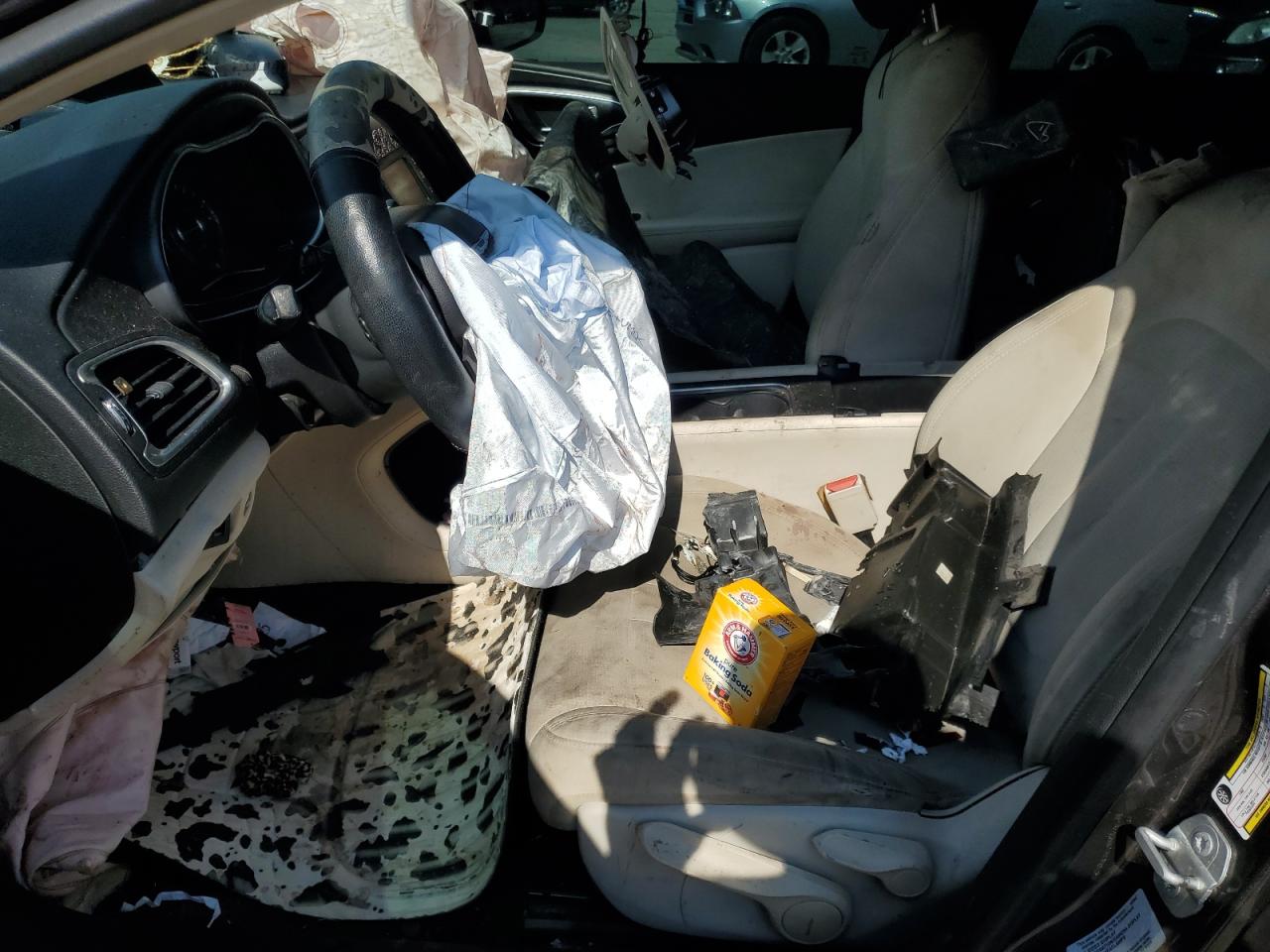 2016 Chrysler 200 Limited VIN: 1C3CCCAB3GN112539 Lot: 70280415