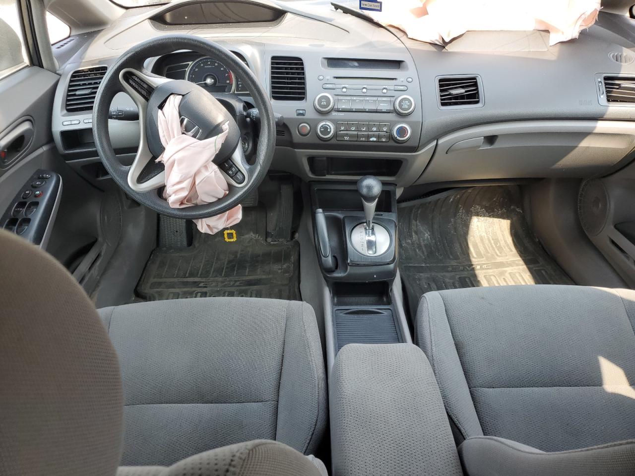 2010 Honda Civic Dx-G VIN: 2HGFA1F42AH044877 Lot: 67177375