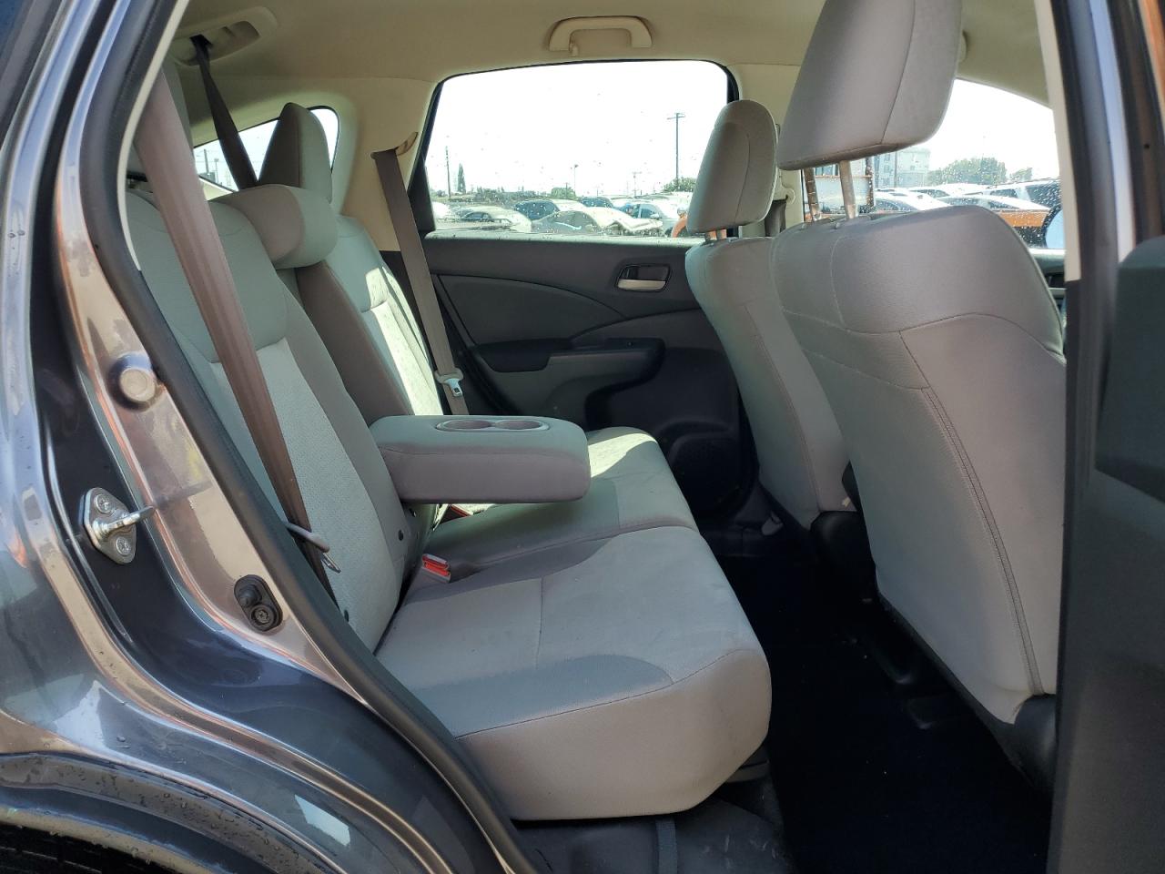 2HKRM3H39GH512252 2016 Honda Cr-V Lx