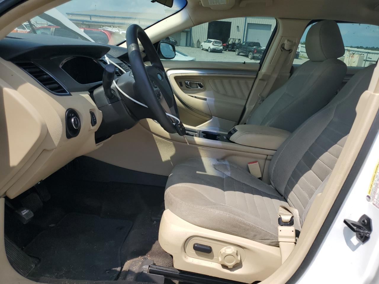 2015 Ford Taurus Se VIN: 1FAHP2D80FG115861 Lot: 69705925