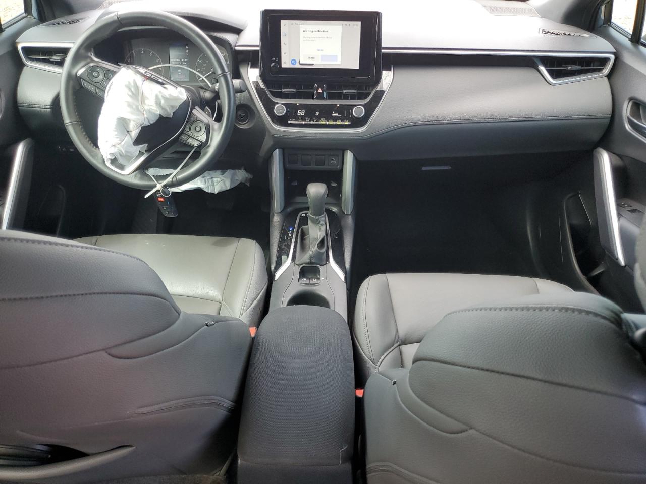 2024 Toyota Corolla Cross Se VIN: 7MUFBABGXRV035973 Lot: 69303385