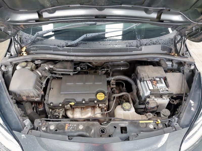 2017 VAUXHALL CORSA SE