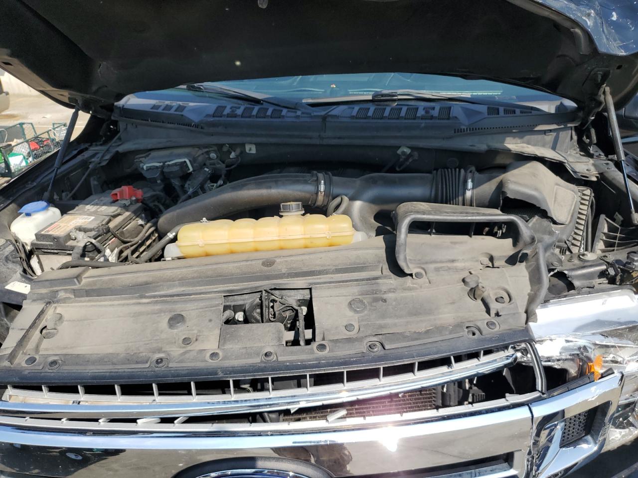 2018 Ford F150 Supercrew VIN: 1FTEW1CG7JKC63045 Lot: 68909255