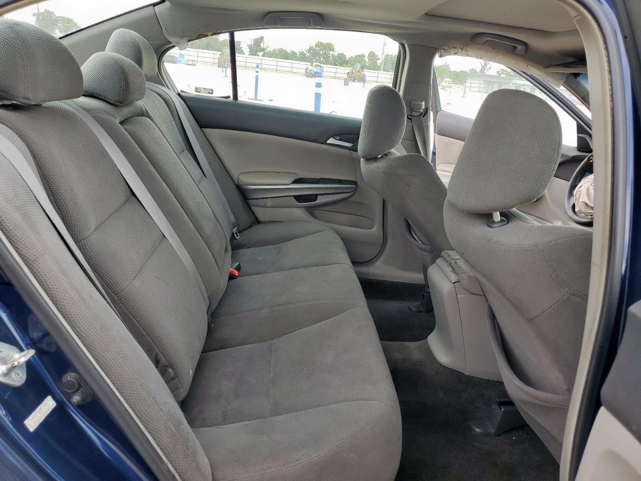 2009 Honda Accord Ex VIN: 1HGCP267X9A042547 Lot: 67640175