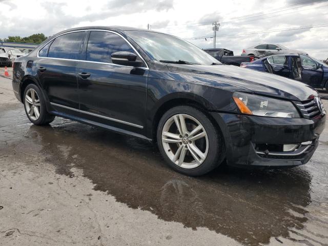  VOLKSWAGEN PASSAT 2015 Black