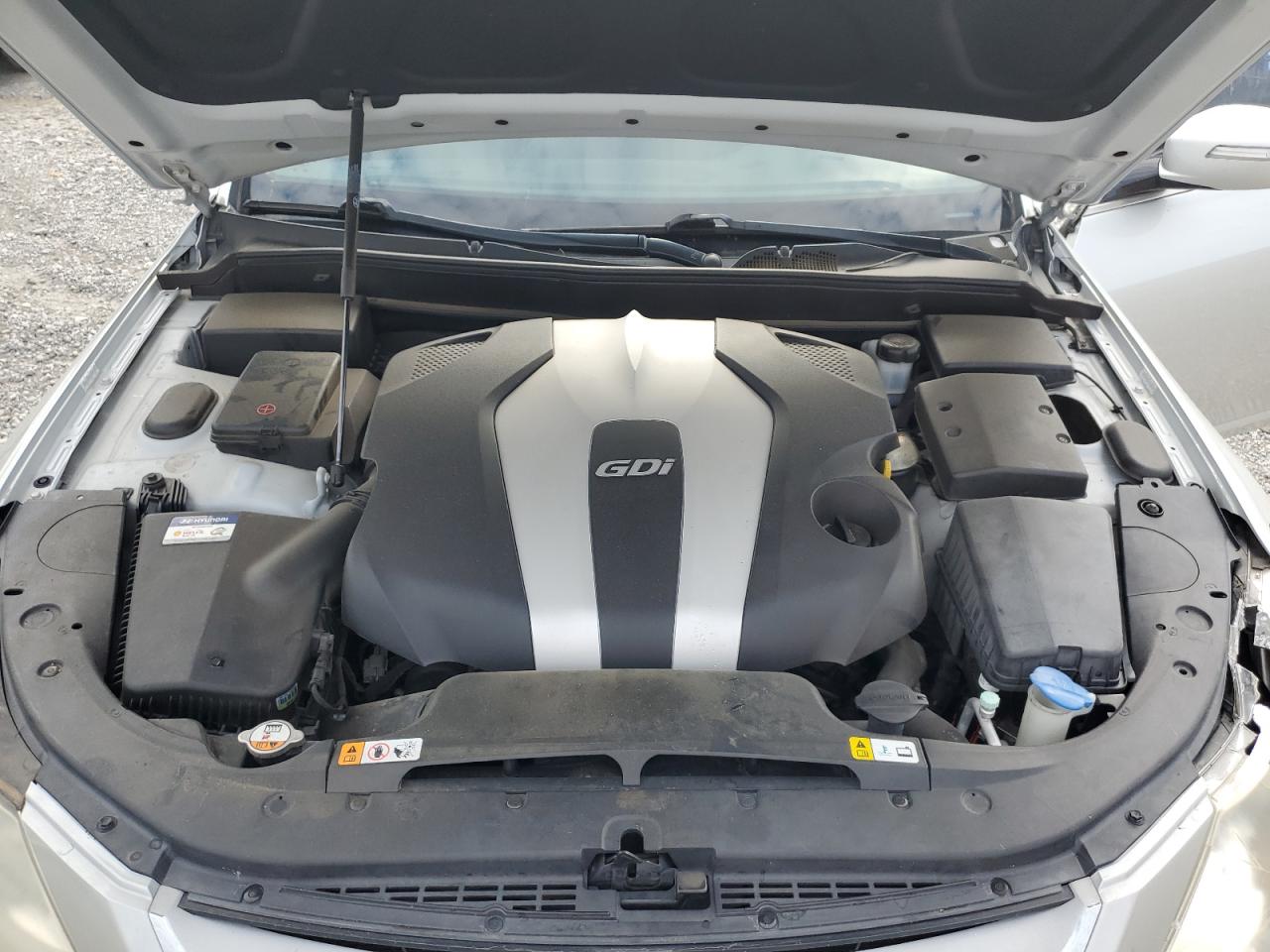 2013 Hyundai Genesis 3.8L VIN: KMHGC4DD4DU239703 Lot: 69825045