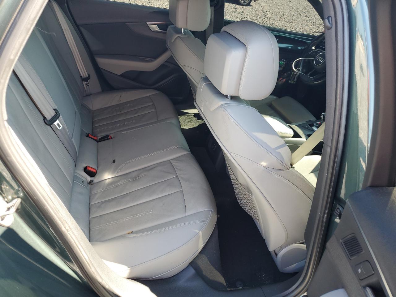 2017 Audi A4 Prestige VIN: WAUFNAF41HN034682 Lot: 69389955