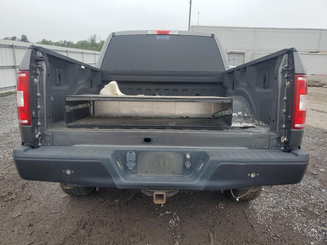 2018 Ford F150 Supercrew VIN: 1FTEW1E5XJFA33052 Lot: 68156325