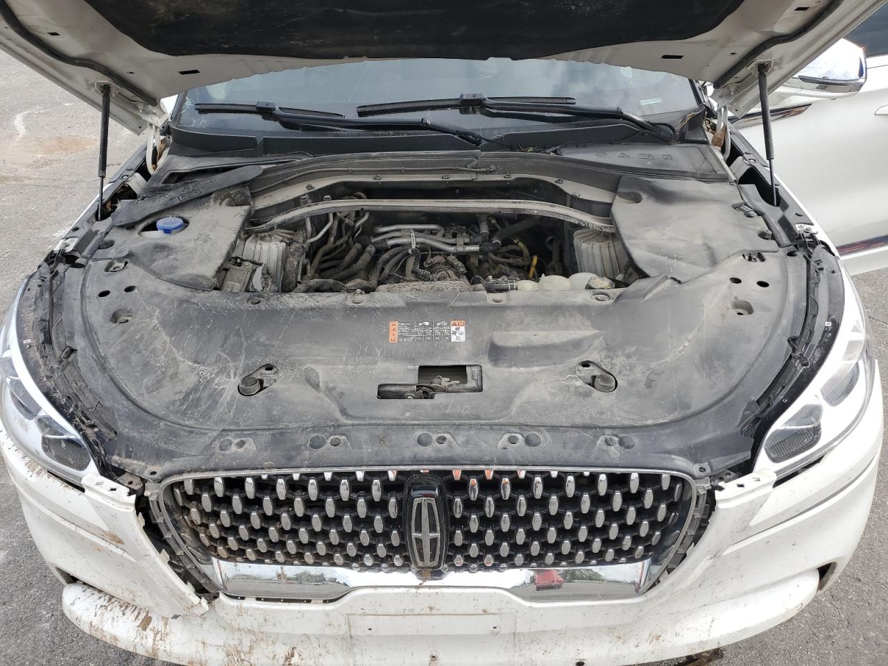 2020 Lincoln Aviator Black Label VIN: 5LM5J9XCXLGL28120 Lot: 70405915