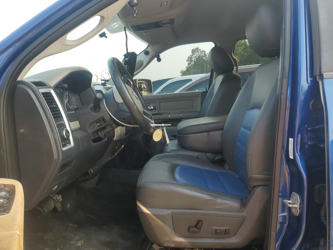 2010 Dodge Ram 1500 VIN: 1D7RV1CT4AS171656 Lot: 66937225