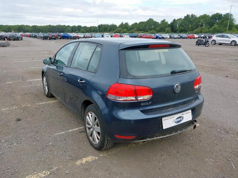 2011 VOLKSWAGEN GOLF MATCH