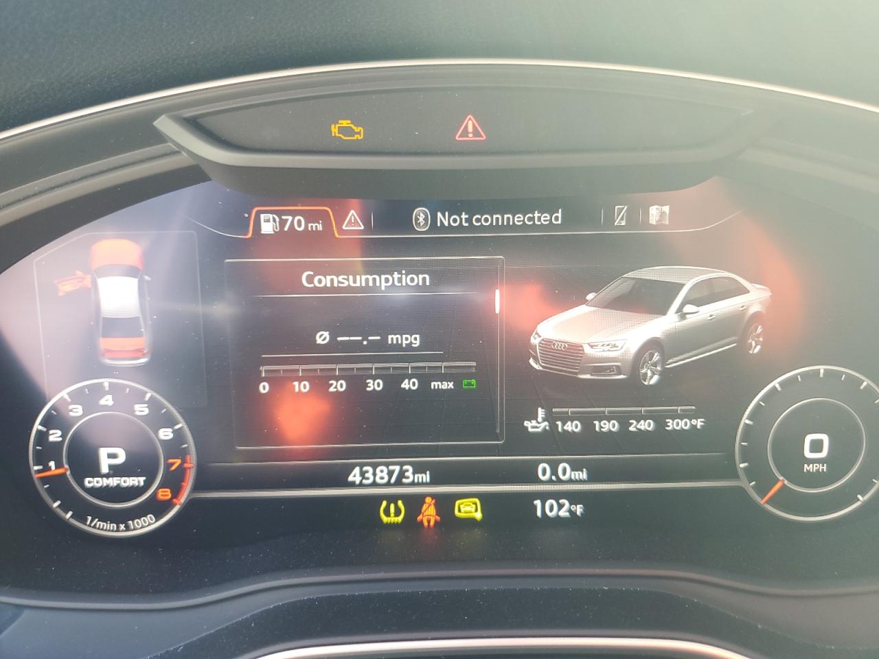 2018 Audi A4 Premium Plus VIN: WAUENAF46JN013392 Lot: 68922685