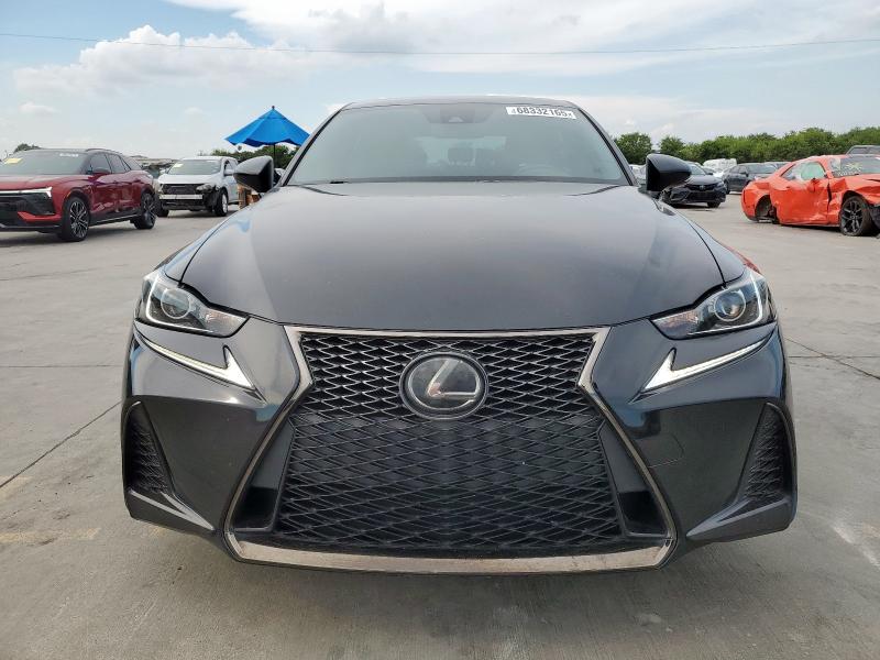  LEXUS IS 2017 Черный