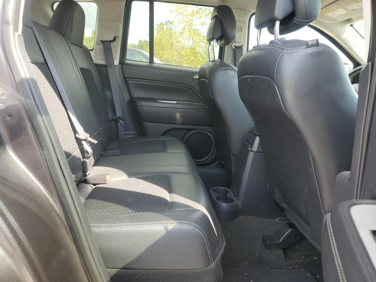 2016 Jeep Compass Latitude VIN: 1C4NJDEB8GD746039 Lot: 68997075