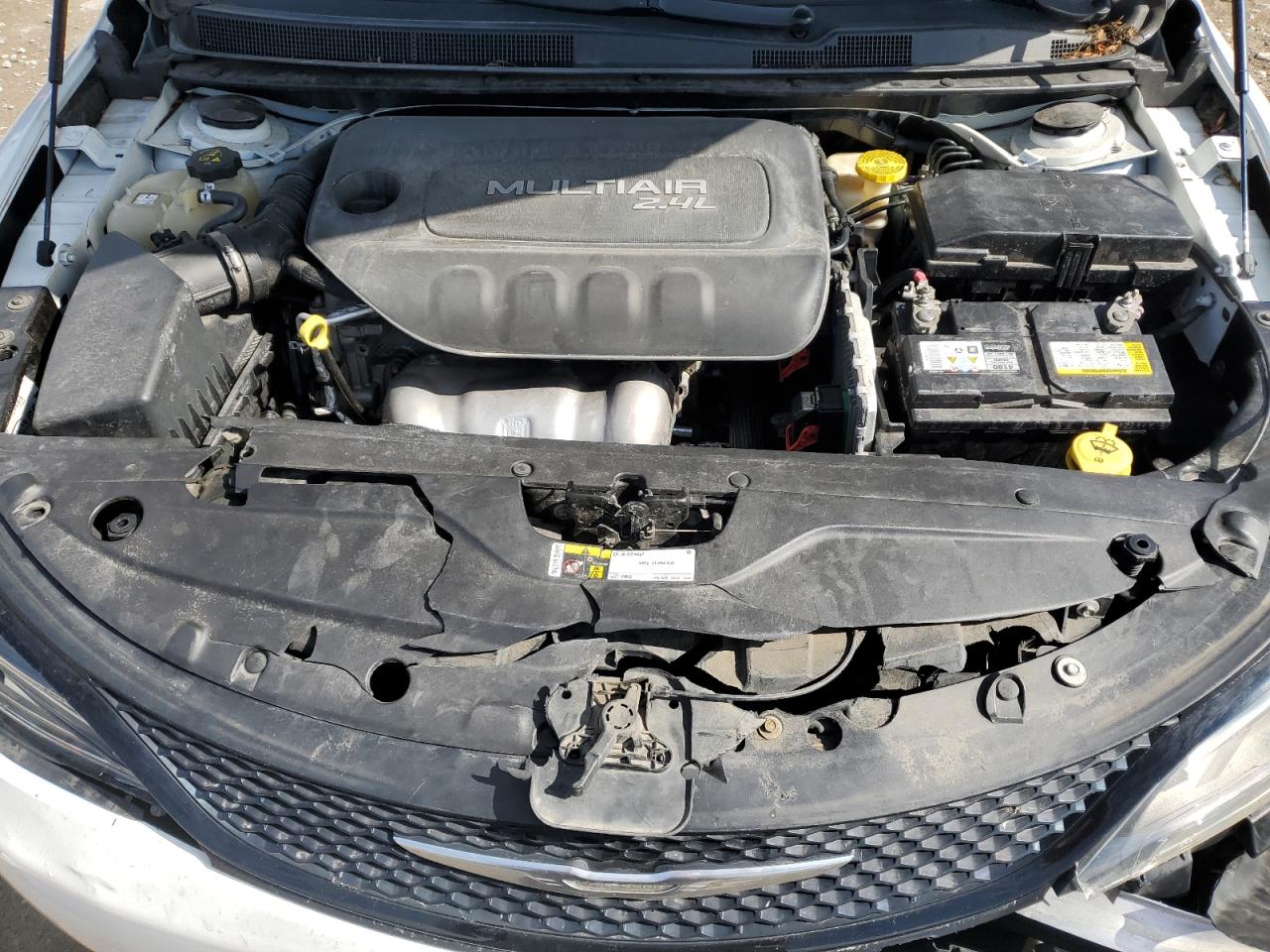 2015 Chrysler 200 S VIN: 1C3CCCBB3FN689164 Lot: 66558485